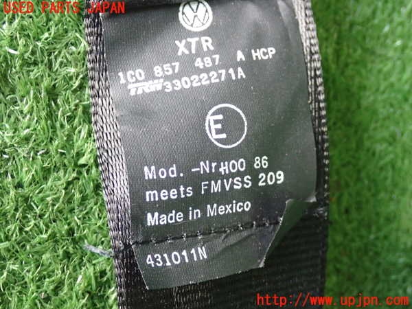 2UPJ-9234227135]VW ニュービートル(9CAWU)真中2列目シートベルト 中古_3