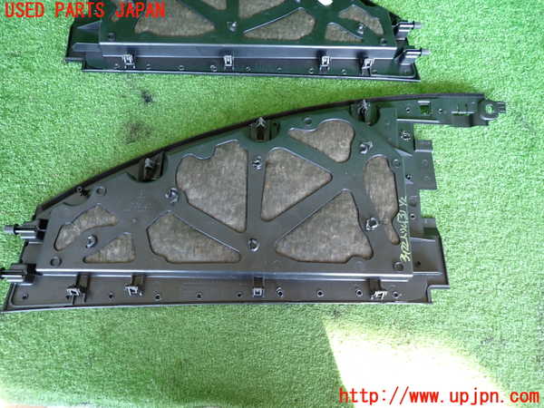 2UPJ-9234227693]VW ニュービートル(9CAWU)内装トリム類3 中古_4