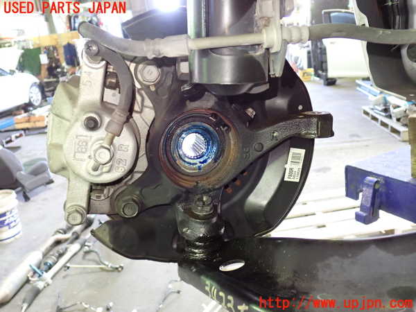 1UPJ-9234234290]ポルテ(NSP141)右フロントナックルハブ 中古_2