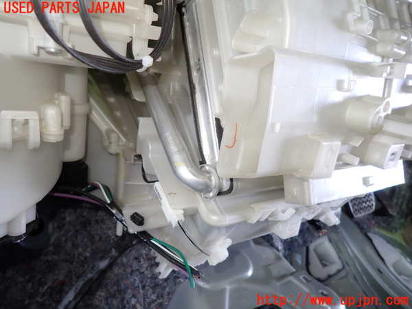 1UPJ-9234236081]ポルテ(NSP141)エバポレーター1 中古_2