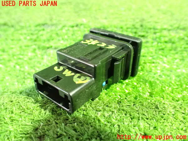 1UPJ-9234236307]ポルテ(NSP141)スイッチ2(アイドリングストップOFF) 中古_2
