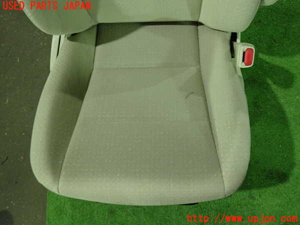 1UPJ-9234237035]ポルテ(NSP141)運転席シート 中古_4