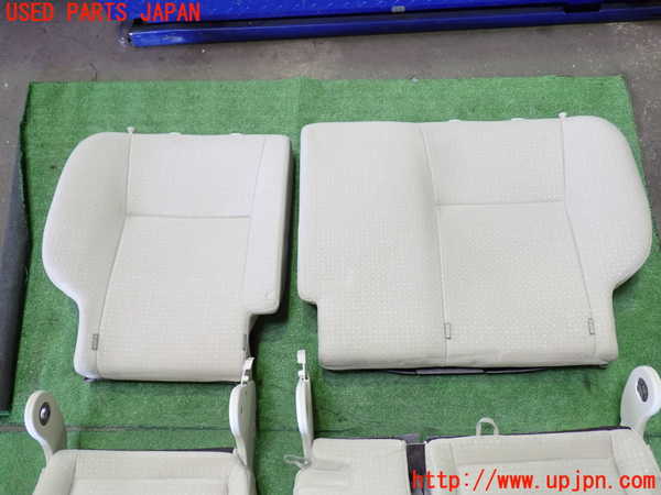 1UPJ-9234237385]ポルテ(NSP141)リアシート 中古_2