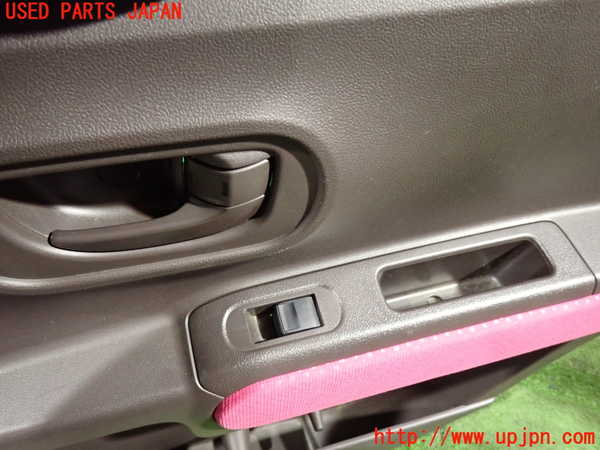 1UPJ-9234231294]ポルテ(NSP141)右後ドア内張り 中古_2