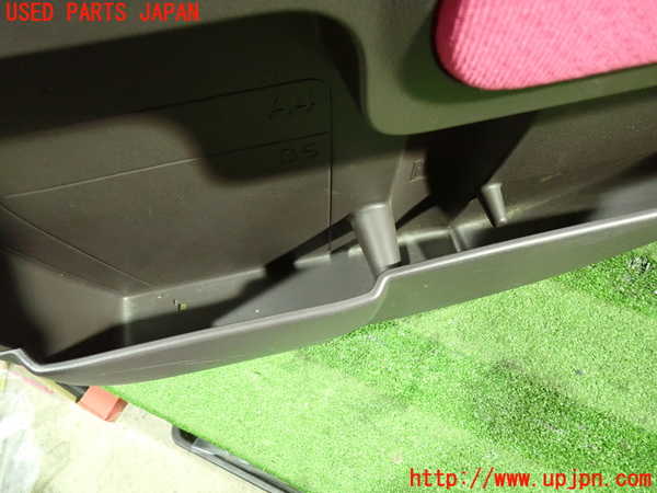 1UPJ-9234231294]ポルテ(NSP141)右後ドア内張り 中古_3