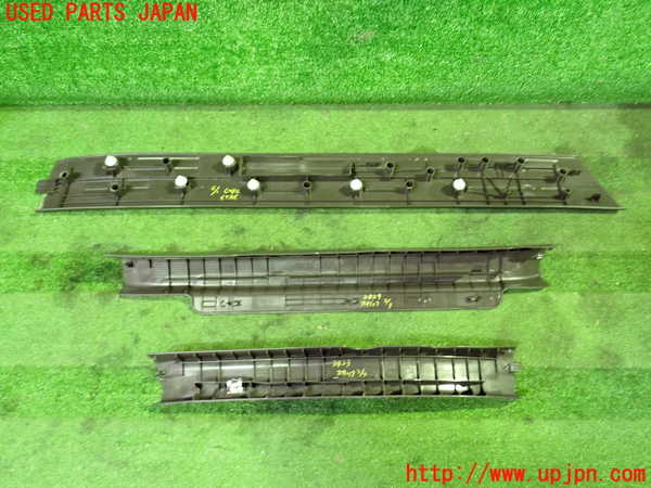 1UPJ-9234237740]ポルテ(NSP141)スカッフプレート 中古_2