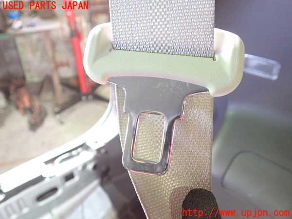 1UPJ-9234237135]ポルテ(NSP141)真中2列目シートベルト 中古_2
