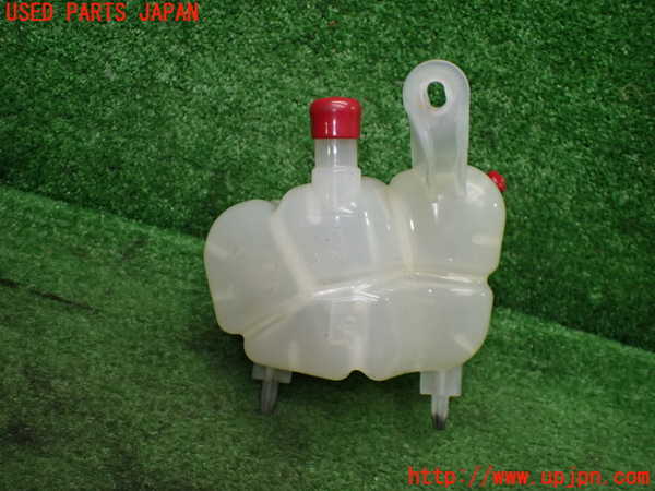 5UPJ-9234242410]フィアット・500(31209)ラジエータータンク 中古_3