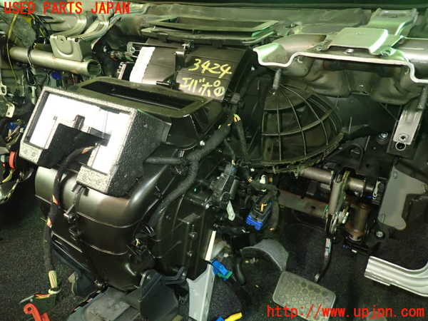 5UPJ-9234246081]フィアット・500(31209)エバポレーター1 中古_2