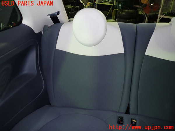 5UPJ-9234247385]フィアット・500(31209)リアシート 中古_2