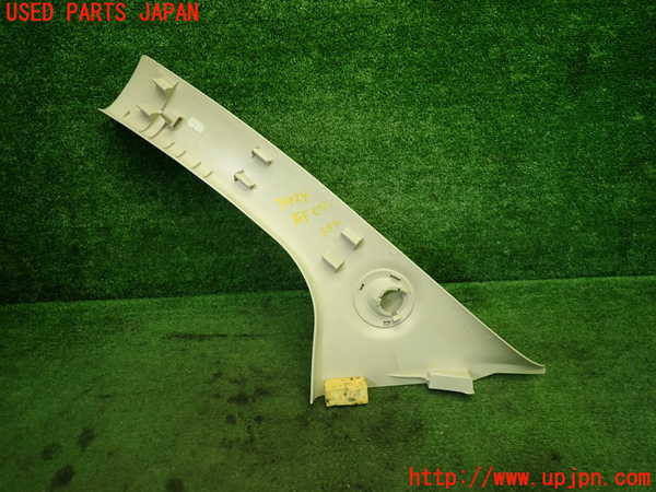 5UPJ-9234247655]フィアット・500(31209)右フロントピラートリム 中古_4