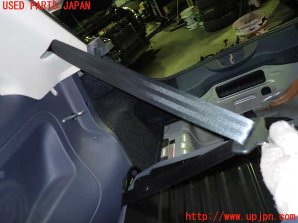 5UPJ-9234247155]フィアット・500(31209)右2列目シートベルト 中古_2