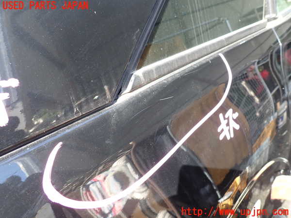 1UPJ-9234251082]セレナ(GFC27)左前フェンダー 中古_3