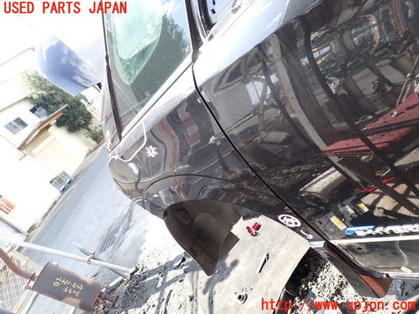 1UPJ-9234251082]セレナ(GFC27)左前フェンダー 中古_4