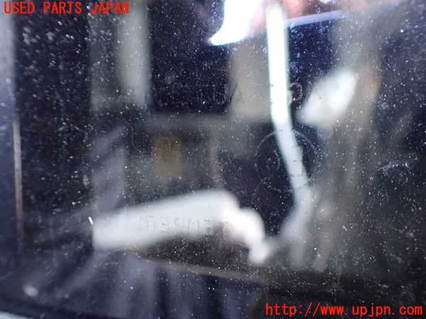 1UPJ-9234251290]セレナ(GFC27)右後ドア 中古_5