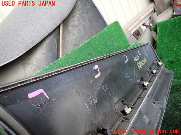 1UPJ-9234251322]セレナ(GFC27)左後ドアパネル 中古_4