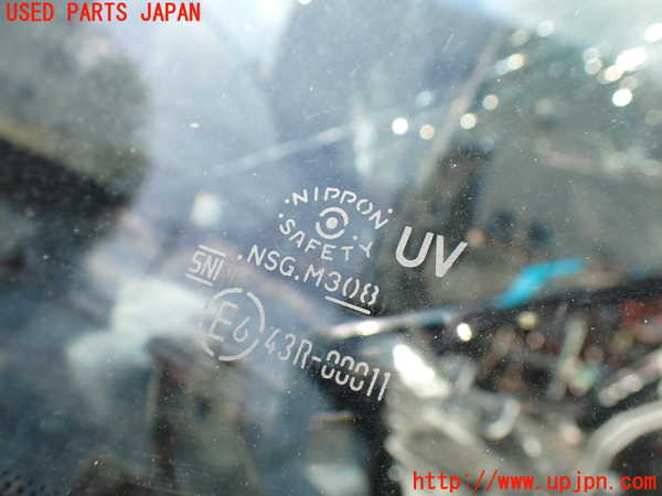 1UPJ-9234251202]セレナ(GFC27)左フロント三角窓ガラス 中古_2