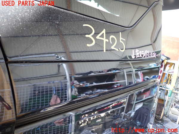 1UPJ-9234251362]セレナ(GFC27)左スライドレールカバー 中古_2