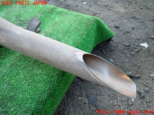 1UPJ-9234252671]セレナ(GFC27)リアマフラー1 中古_3