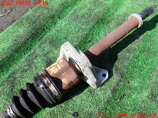 1UPJ-9234254010]セレナ(GFC27)右フロントドライブシャフト 中古_3