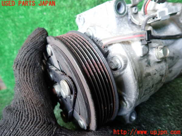 1UPJ-9234256025]セレナ(GFC27)エアコンコンプレッサー 中古_3