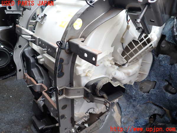 1UPJ-9234256081]セレナ(GFC27)エバポレーター1 中古_3