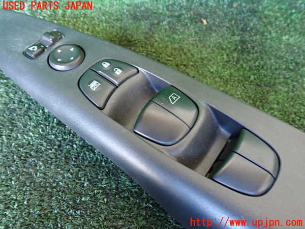 1UPJ-9234256240]セレナ(GFC27)右前パワーウィンドウスイッチ 中古_2