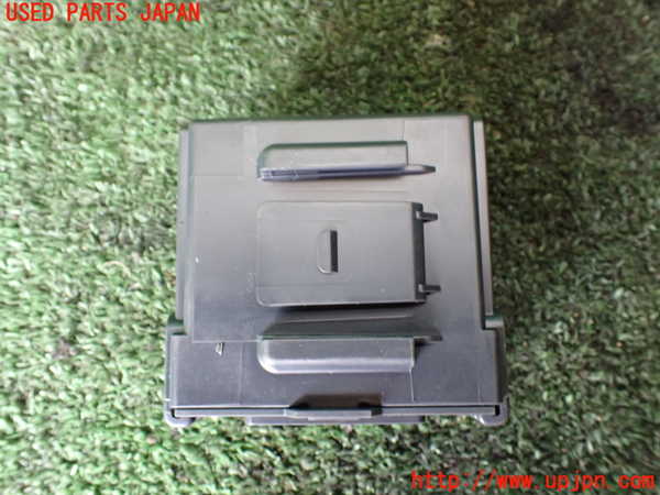 1UPJ-9234256148]セレナ(GFC27)コンピューター3 中古_3