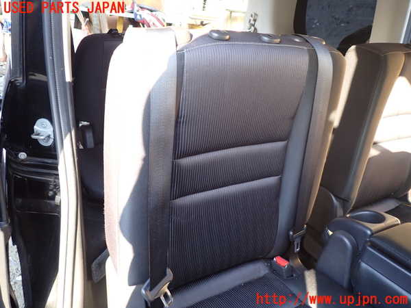 1UPJ-9234257145]セレナ(GFC27)右2列目シート 中古_2