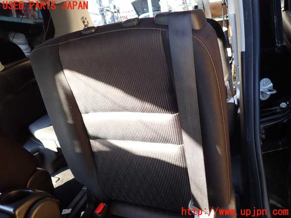 1UPJ-9234257175]セレナ(GFC27)左2列目シート 中古_2