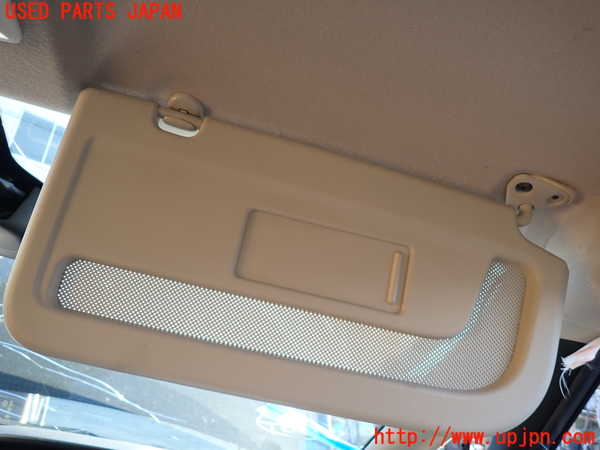 1UPJ-9234257625]セレナ(GFC27)室内サンバイザー右側 中古_2