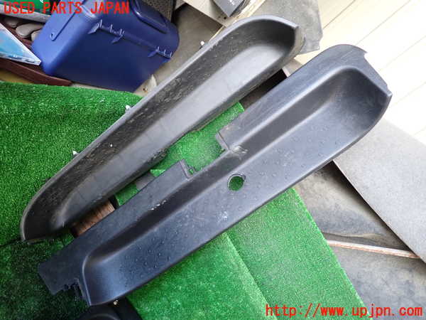 1UPJ-9234257740]セレナ(GFC27)スカッフプレート 中古_3