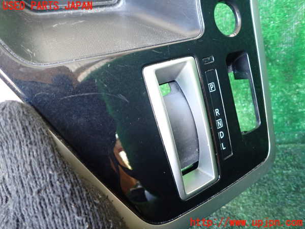 1UPJ-9234257691]セレナ(GFC27)内装トリム類1 中古_2