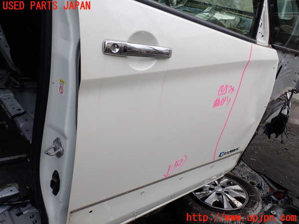 1UPJ-9234261230]セレナ e-POWER(HFC27)右前ドア 中古_3