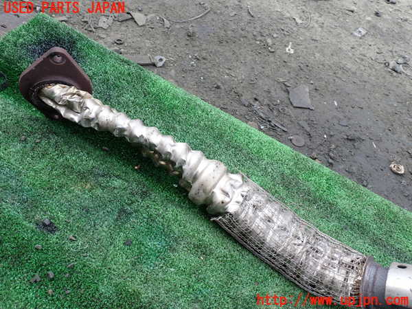 1UPJ-9234262661]セレナ e-POWER(HFC27)触媒1 中古_2