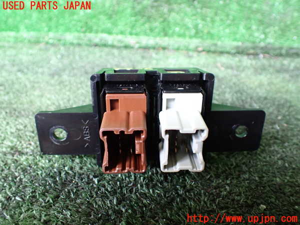 1UPJ-9234266310]セレナ e-POWER(HFC27)スイッチ5 中古_2