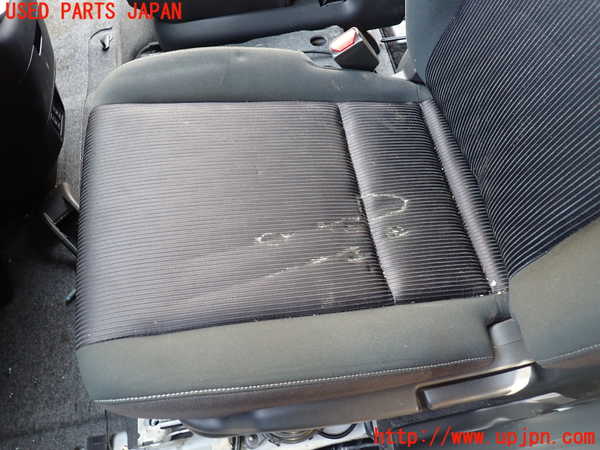 1UPJ-9234267065]セレナ e-POWER(HFC27)助手席シート 中古_3