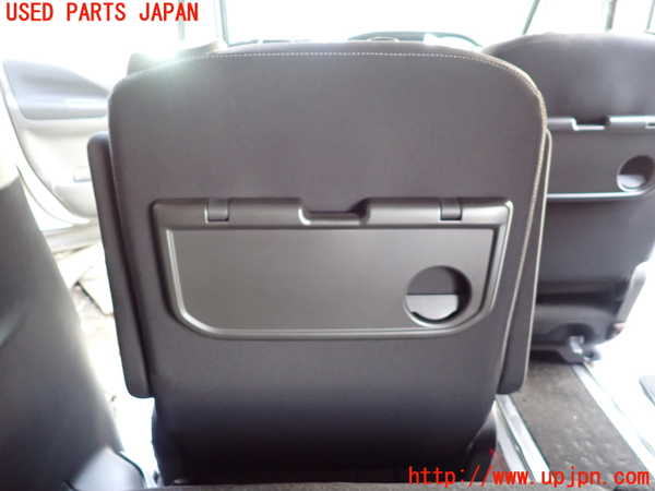 1UPJ-9234267175]セレナ e-POWER(HFC27)左2列目シート 中古_5