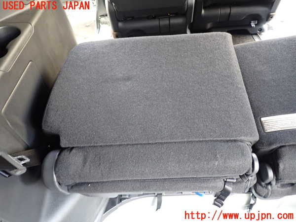 1UPJ-9234267265]セレナ e-POWER(HFC27)左3列目シート 中古_4