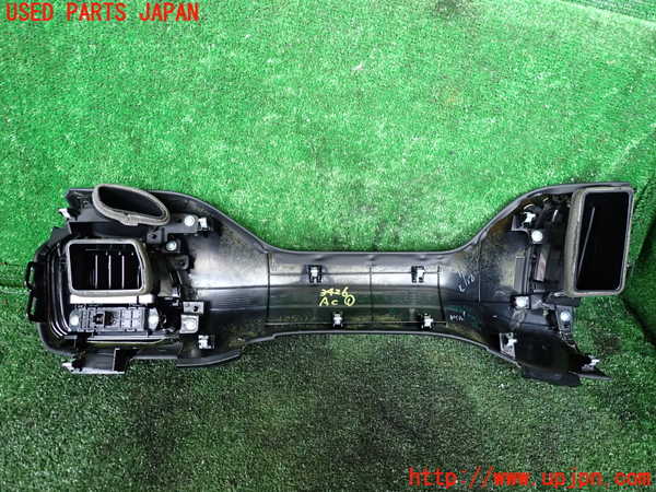 1UPJ-9234267526]セレナ e-POWER(HFC27)エアコン吹き出し口1 中古_3