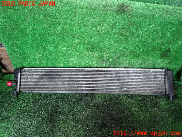 1UPJ-9234272322]ヴェルファイアハイブリッド(ATH20W)ラジエーター2(サブ) 中古_3