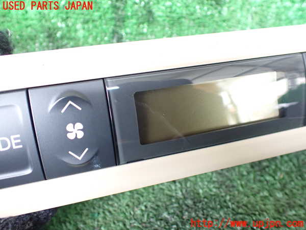 1UPJ-9234276311]ヴェルファイアハイブリッド(ATH20W)スイッチ6(リア空調) 中古_2
