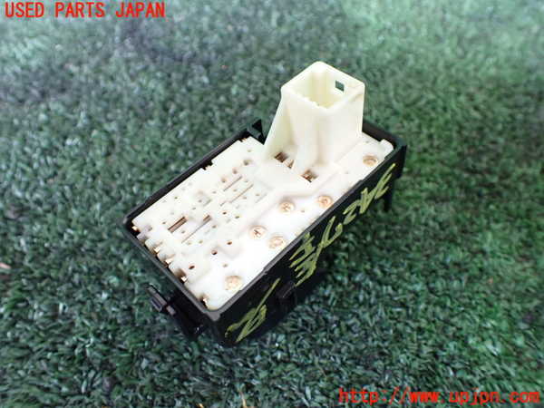 1UPJ-9234276245]ヴェルファイアハイブリッド(ATH20W)左前パワーウィンドウスイッチ 中古_2