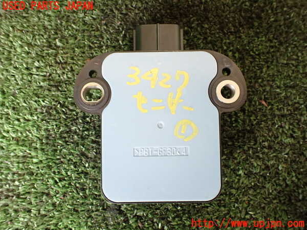 1UPJ-9234276381]ヴェルファイアハイブリッド(ATH20W)センサー1(ヨーレート) 中古_3