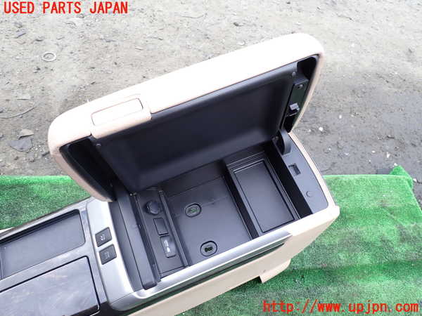 1UPJ-9234277540]ヴェルファイアハイブリッド(ATH20W)センターコンソール 中古_3