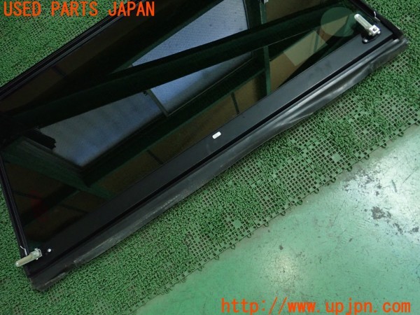 3UPJ=9234280015]ジープ ラングラー(TJ40S)社外 リアガラス 中古_4