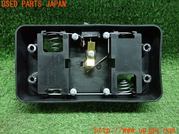 3UPJ=9234280512]ジープ ラングラー(TJ40S)COMMAND 001-504A スイッチランプ スイッチライト ルームランプ 乾電池式 中古_5