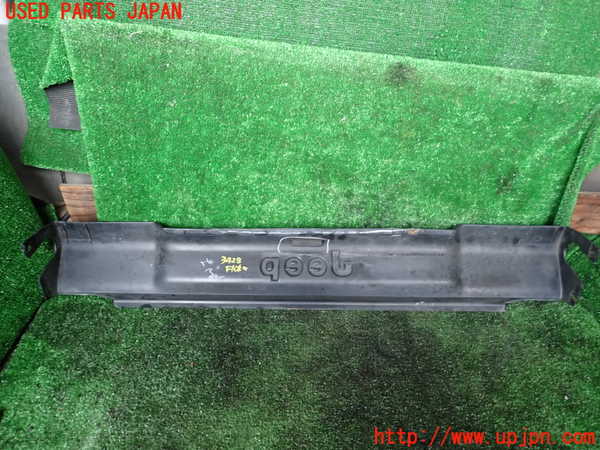 1UPJ-9234281035]ジープ・ラングラー(TJ40S)フロントパネル 中古_2
