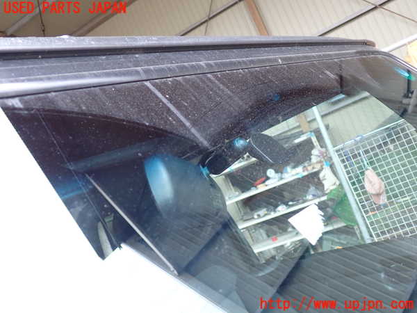 1UPJ-9234281195]ジープ・ラングラー(TJ40S)フロントガラス 中古(43R-001566 M848)_3
