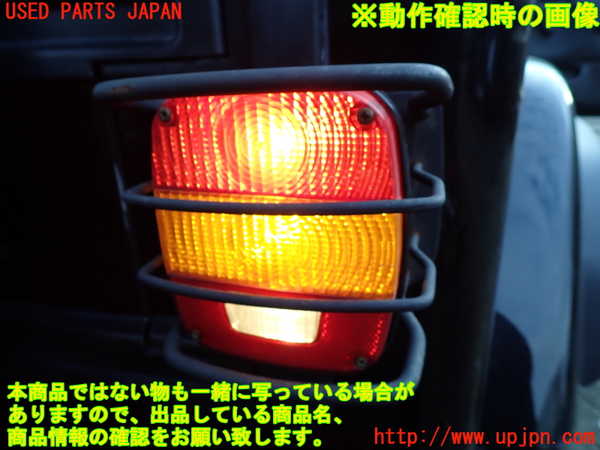 1UPJ-9234281530]ジープ・ラングラー(TJ40S)右テールランプ 中古_3